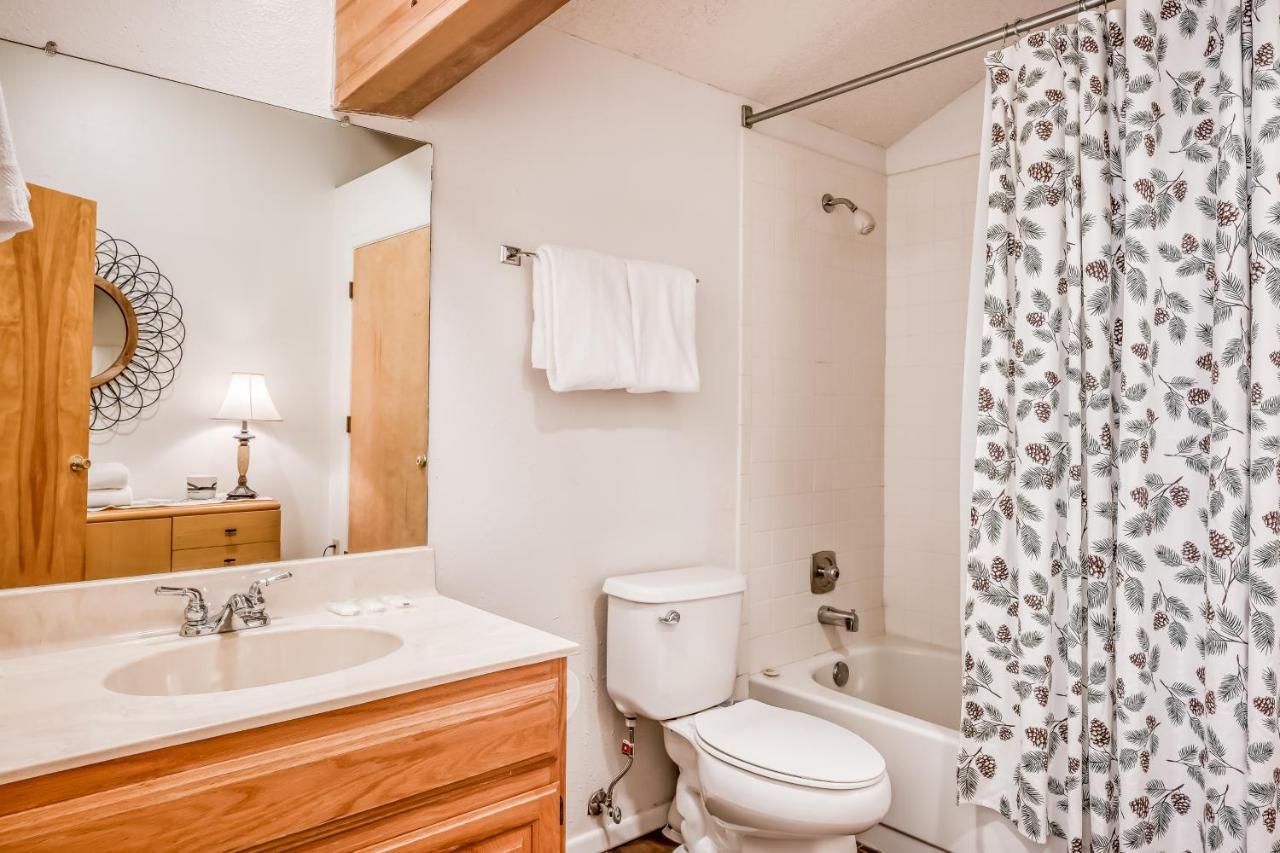 Lovely Lifts West Getaway Red River Exterior foto